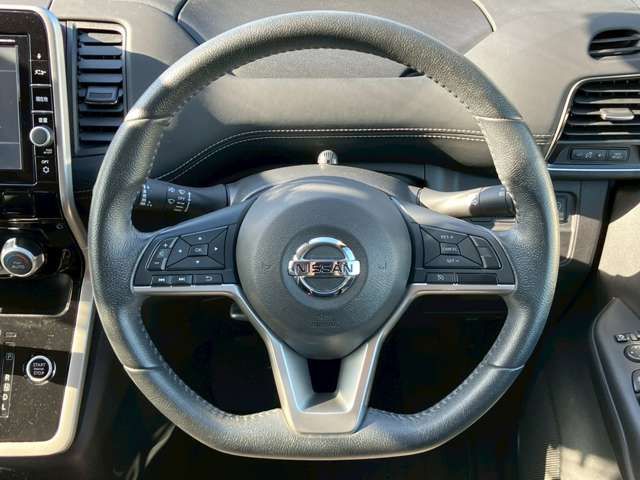 NISSAN SERENA  S-HYBRID 2016