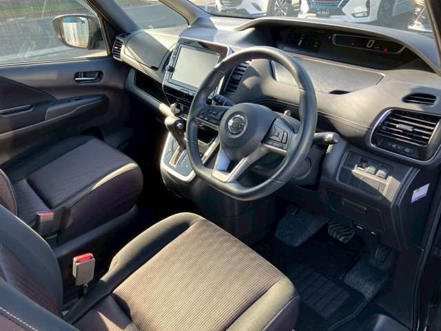 NISSAN SERENA  S-HYBRID 2016