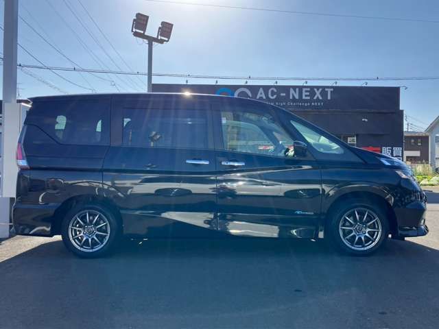 NISSAN SERENA  S-HYBRID 2016