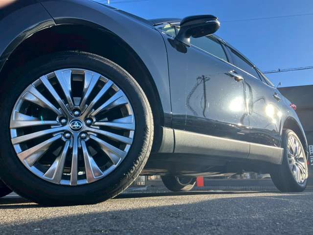 TOYOTA HARRIER HYBRID 2021