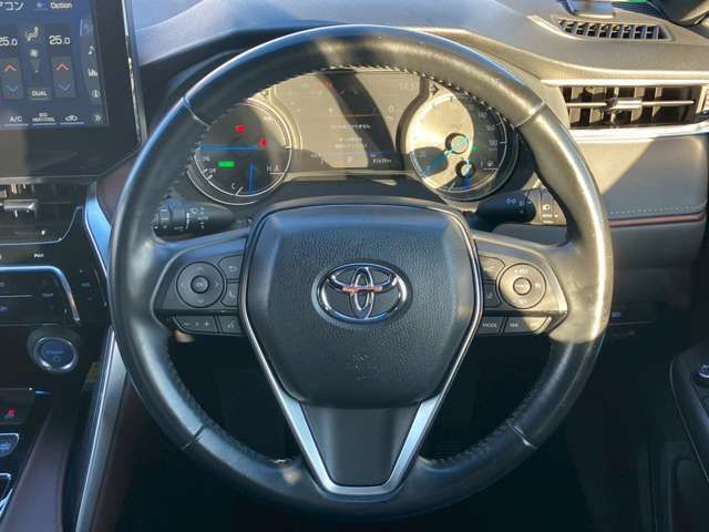 TOYOTA HARRIER HYBRID 2021