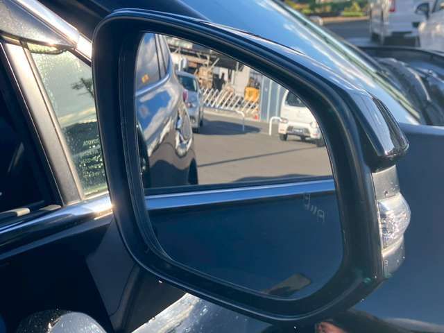 TOYOTA HARRIER HYBRID 2021