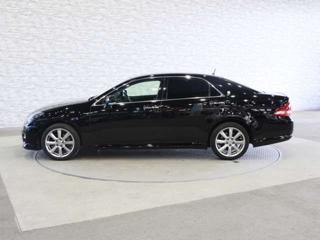 TOYOTA CROWN sedan 2009