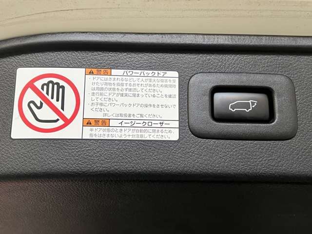 TOYOTA ALPHARD 4WD 2017