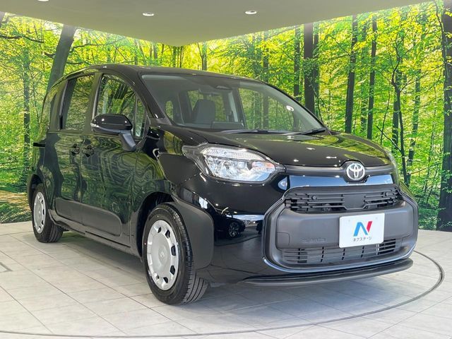 TOYOTA SIENTA HYBRID 2025