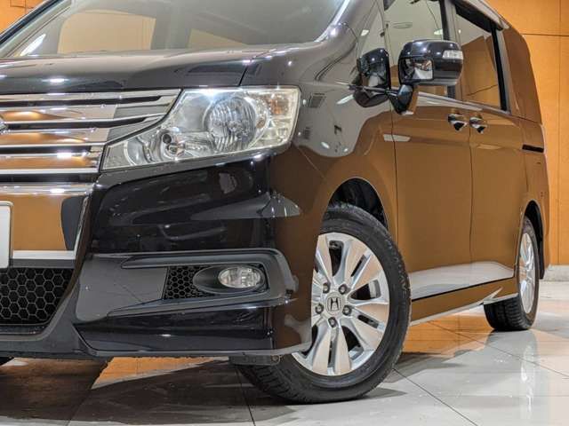 HONDA STEPWAGON SPADA 2010