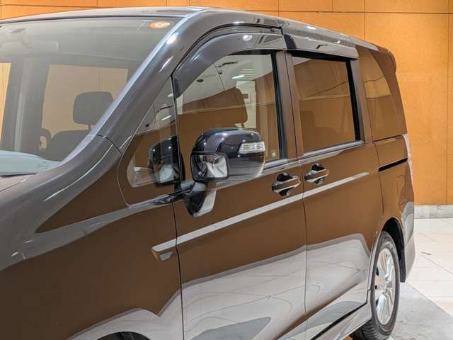 HONDA STEPWAGON SPADA 2010