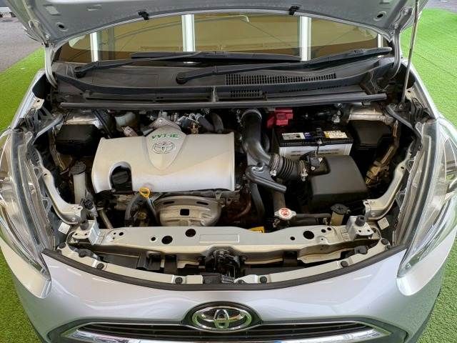 TOYOTA SIENTA 2017