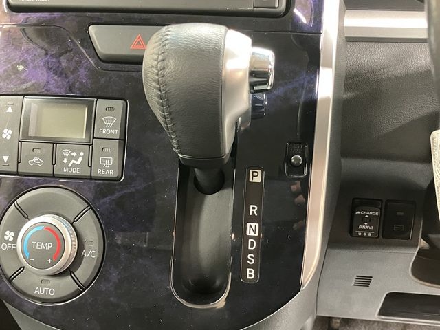 DAIHATSU TANTO CUSTOM 2019