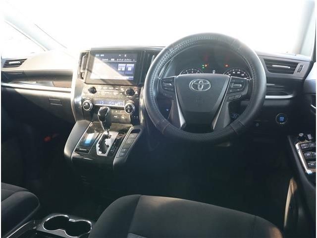 TOYOTA VELLFIRE 2016