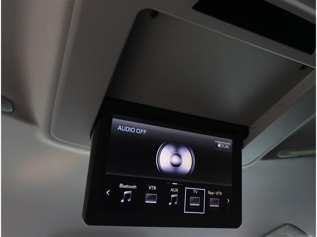 TOYOTA VELLFIRE 2016