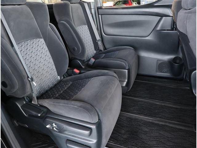 TOYOTA VELLFIRE 2016