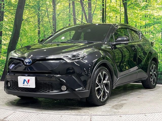 TOYOTA C-HR 2017