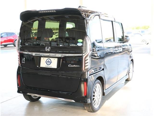 HONDA N BOX CUSTOM 2021