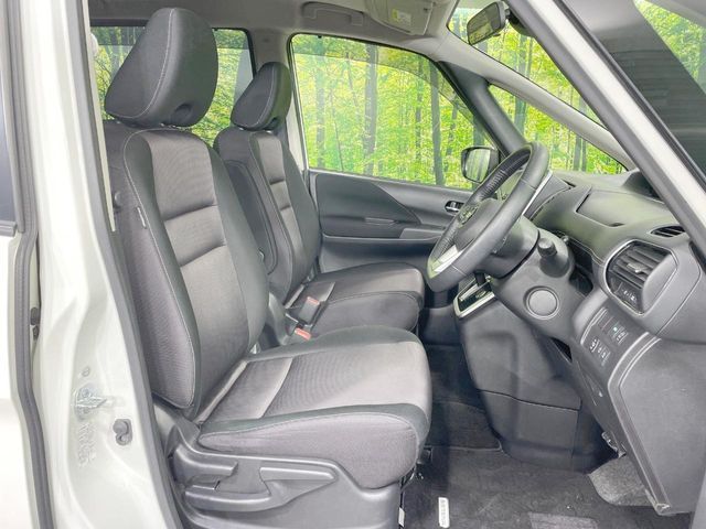 NISSAN SERENA  S-HYBRID 4WD 2017