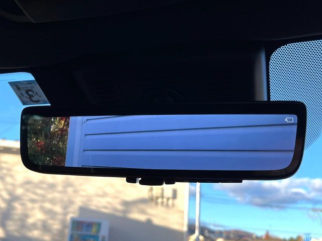 TOYOTA CROWN CROSSOVER 2023