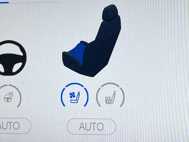 TOYOTA CROWN CROSSOVER 2023