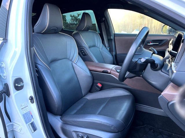 TOYOTA CROWN CROSSOVER 2023