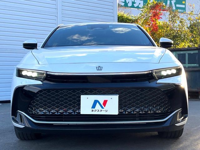 TOYOTA CROWN CROSSOVER 2023