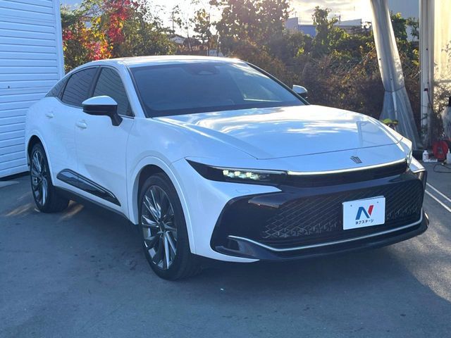 TOYOTA CROWN CROSSOVER 2023