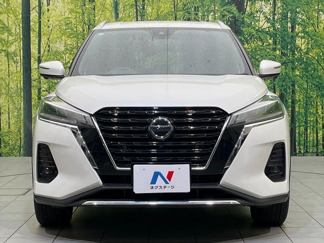 NISSAN KICKS 2020