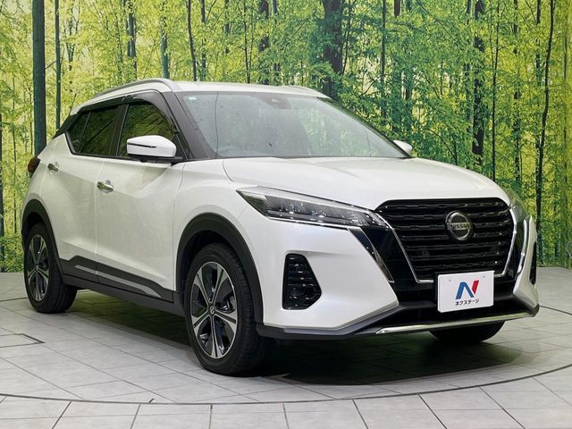 NISSAN KICKS 2020