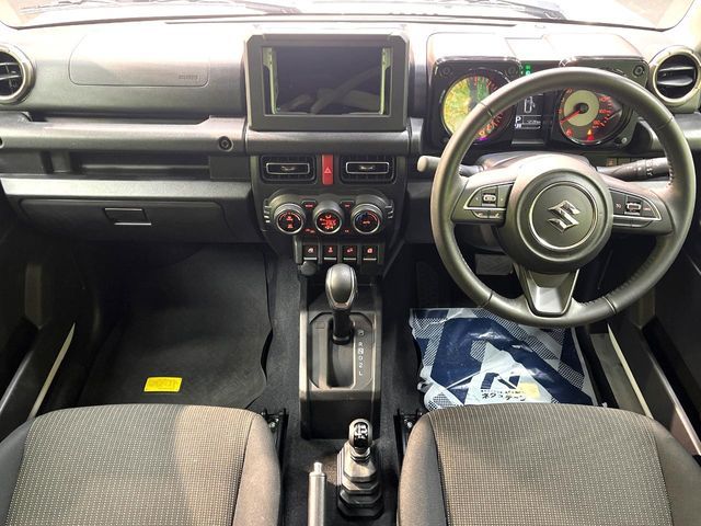 SUZUKI JIMNY SIERRA 2025