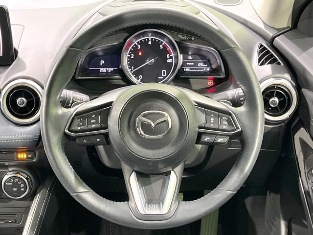 MAZDA MAZDA2 2019