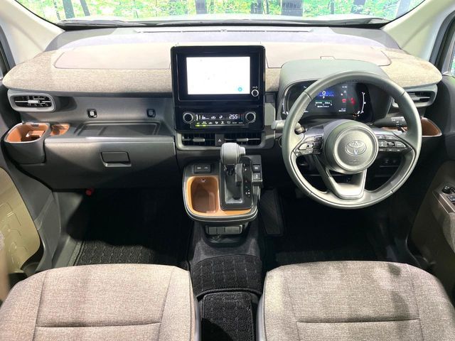 TOYOTA SIENTA 2022