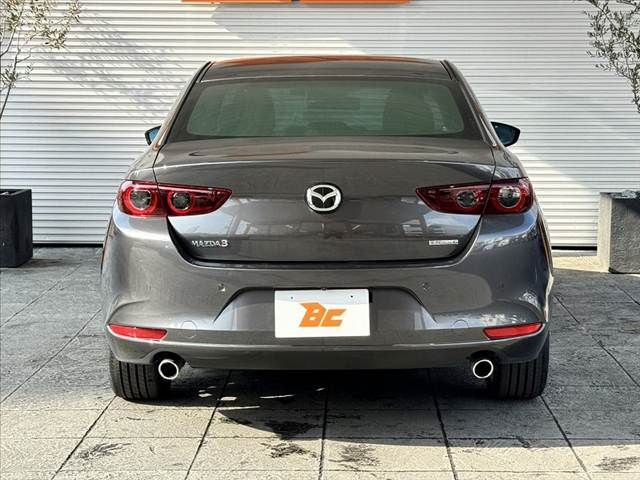MAZDA MAZDA3 SEDAN 2022