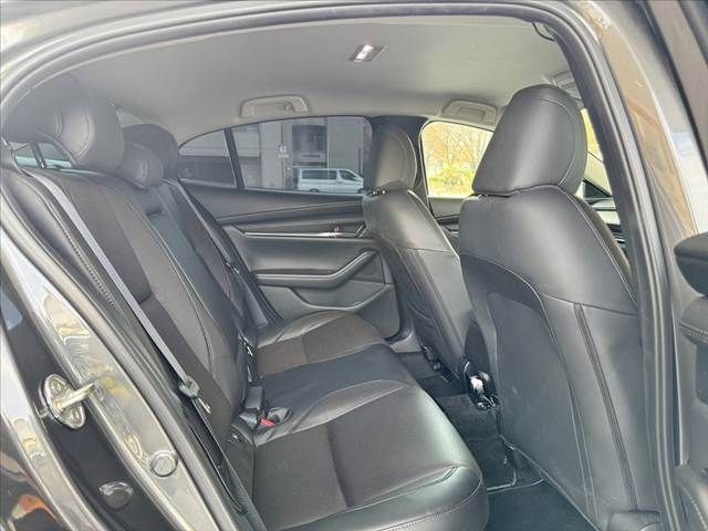 MAZDA MAZDA3 SEDAN 2022