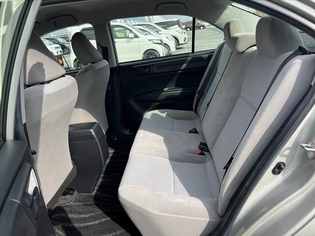 TOYOTA COROLLA AXIO 2015