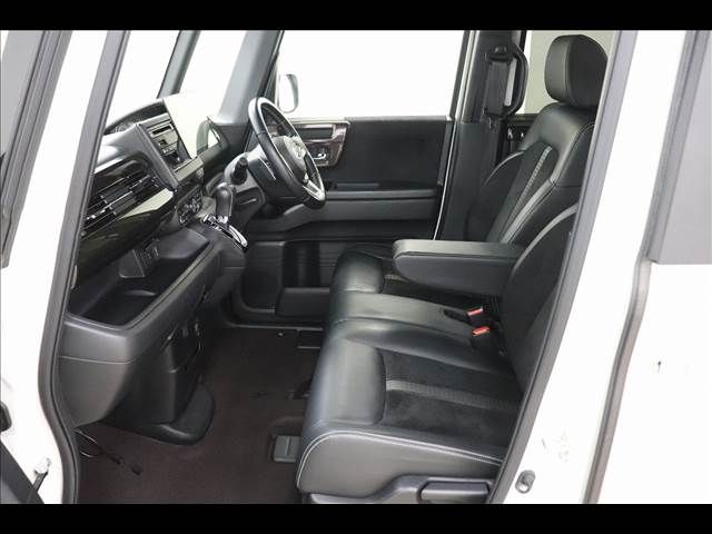 HONDA N BOX CUSTOM 2020