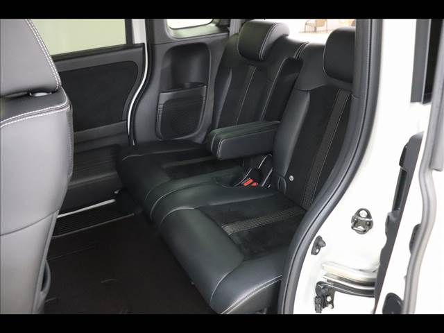 HONDA N BOX CUSTOM 2020