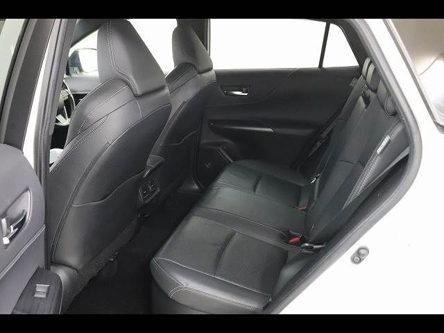 TOYOTA HARRIER HYBRID 2021