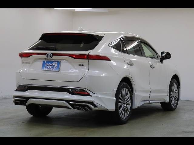 TOYOTA HARRIER HYBRID 2021