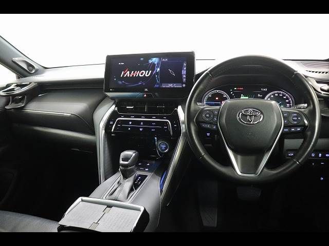 TOYOTA HARRIER HYBRID 2021