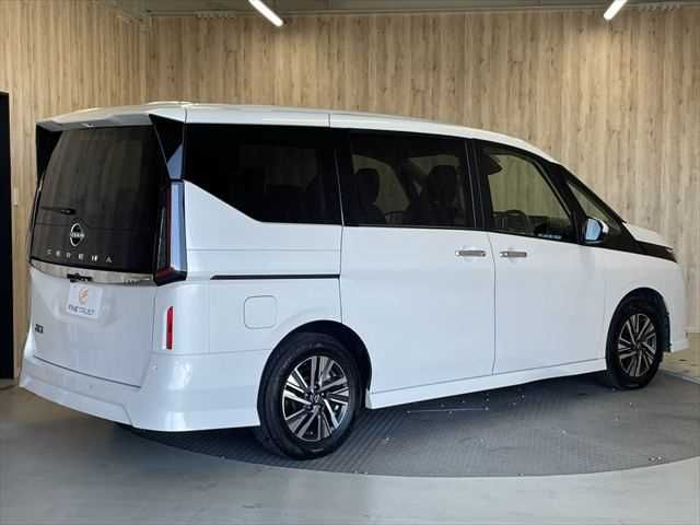 NISSAN SERENA  WG 2023