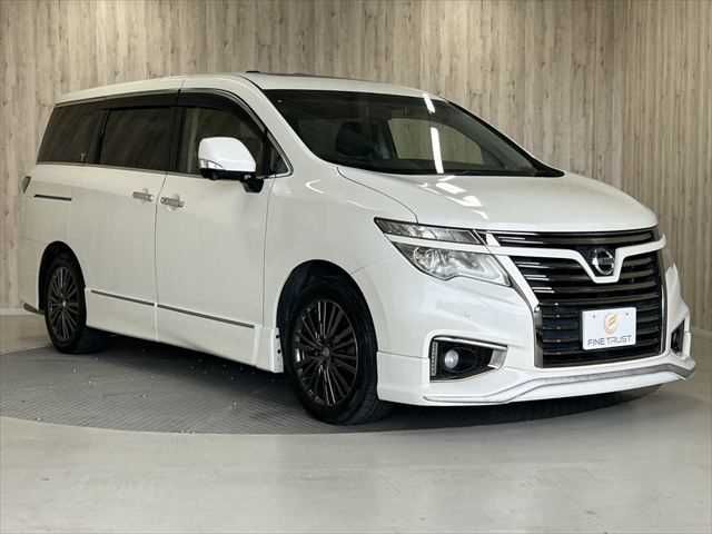 NISSAN ELGRAND 2015