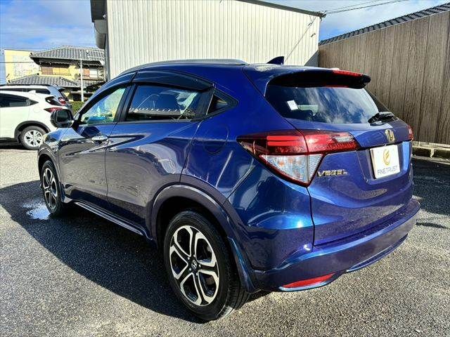 HONDA VEZEL HYBRID 2015
