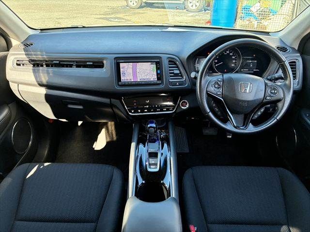 HONDA VEZEL HYBRID 2016