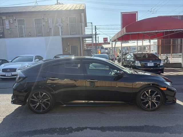 HONDA CIVIC hatchback 2018