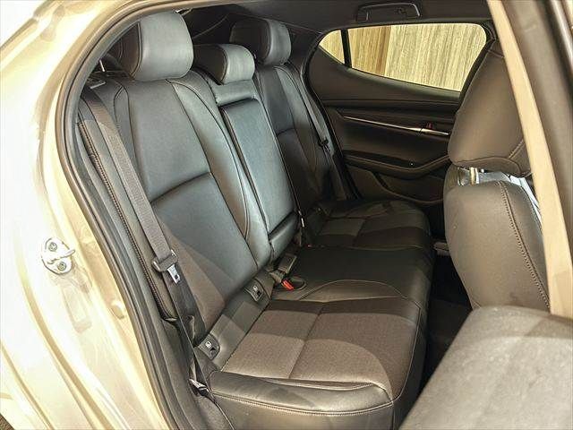 MAZDA MAZDA3 FASTBACK 2023