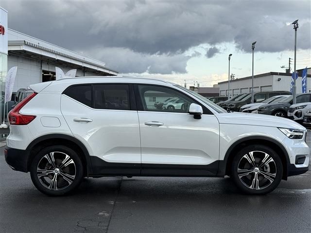 VOLVO VOLVO XC40 2018
