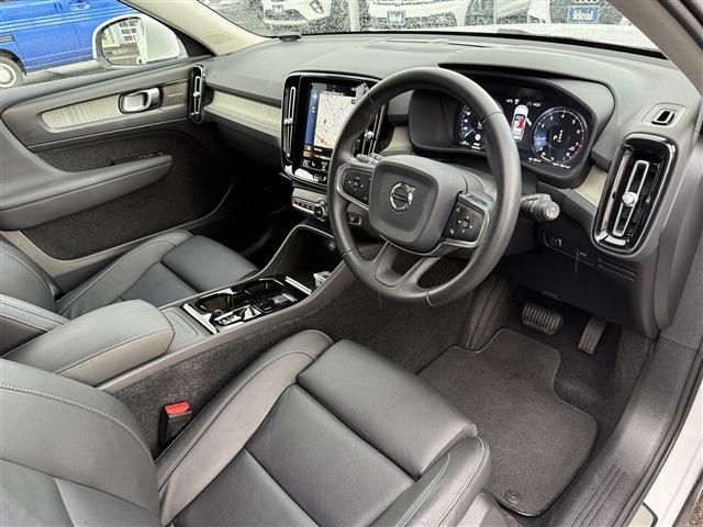 VOLVO VOLVO XC40 2018