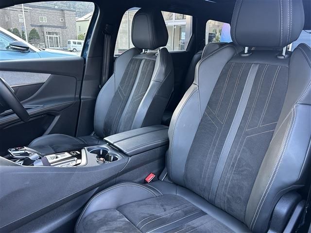 PEUGEOT PEUGEOT 5008 2021