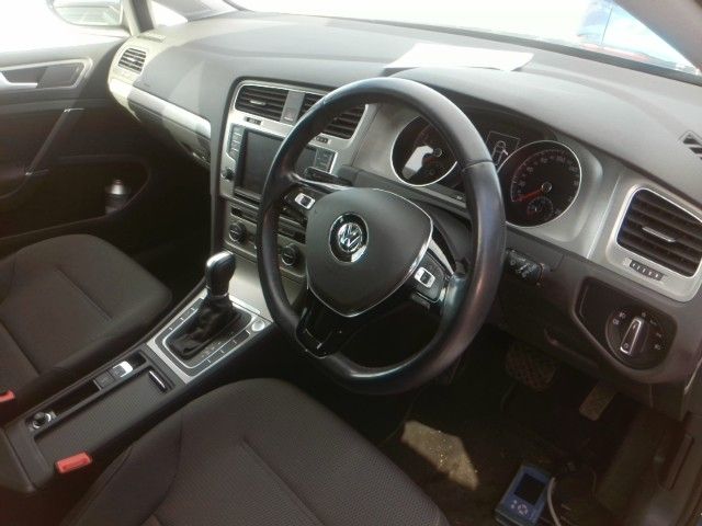 VOLKSWAGEN VOLKSWAGEN GOLF 2015