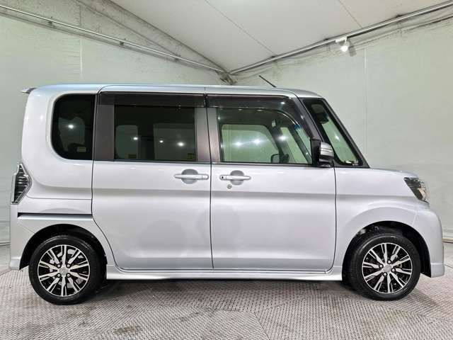 DAIHATSU TANTO CUSTOM 2017