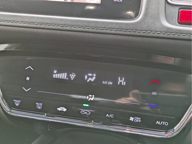 HONDA VEZEL HYBRID 2015