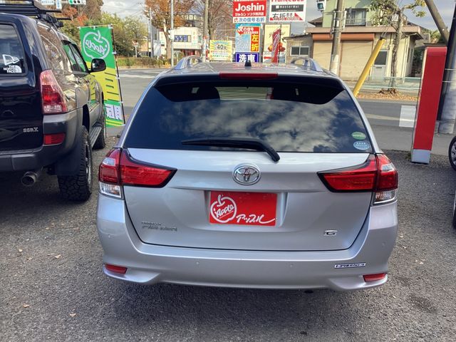 TOYOTA COROLLA FIELDER 2018